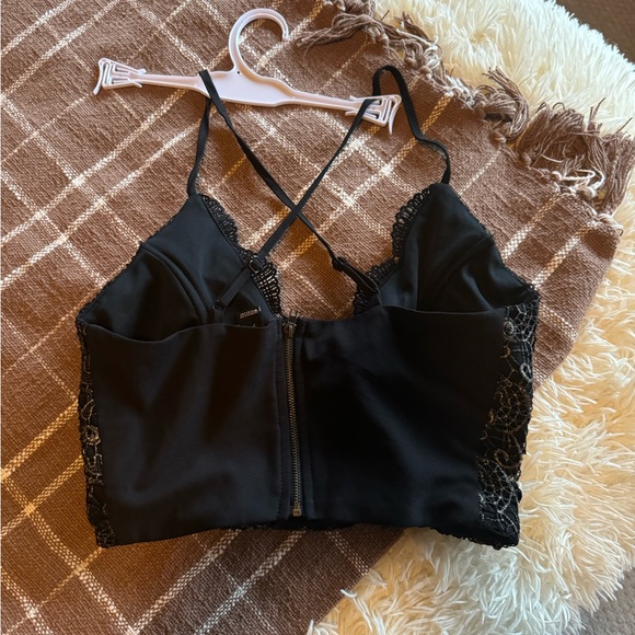 Windsor Top - S - Picture 4 of 4